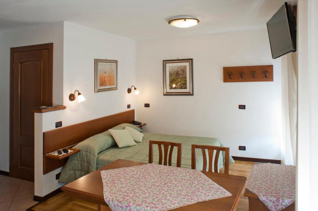 Albergo Castello Da Bonino Champorcher Δωμάτιο φωτογραφία